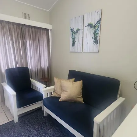 Muir Holiday Apartments Stilbaai Exterior photo