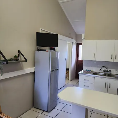 Muir Holiday Apartments Stilbaai Exterior photo